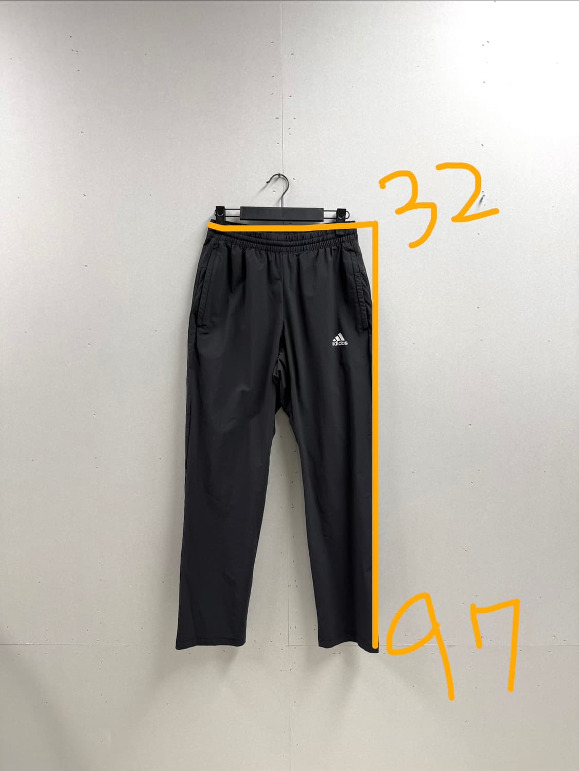 남성 M 80 / 아디다스 우븐 팬츠 블랙 상품이미지2