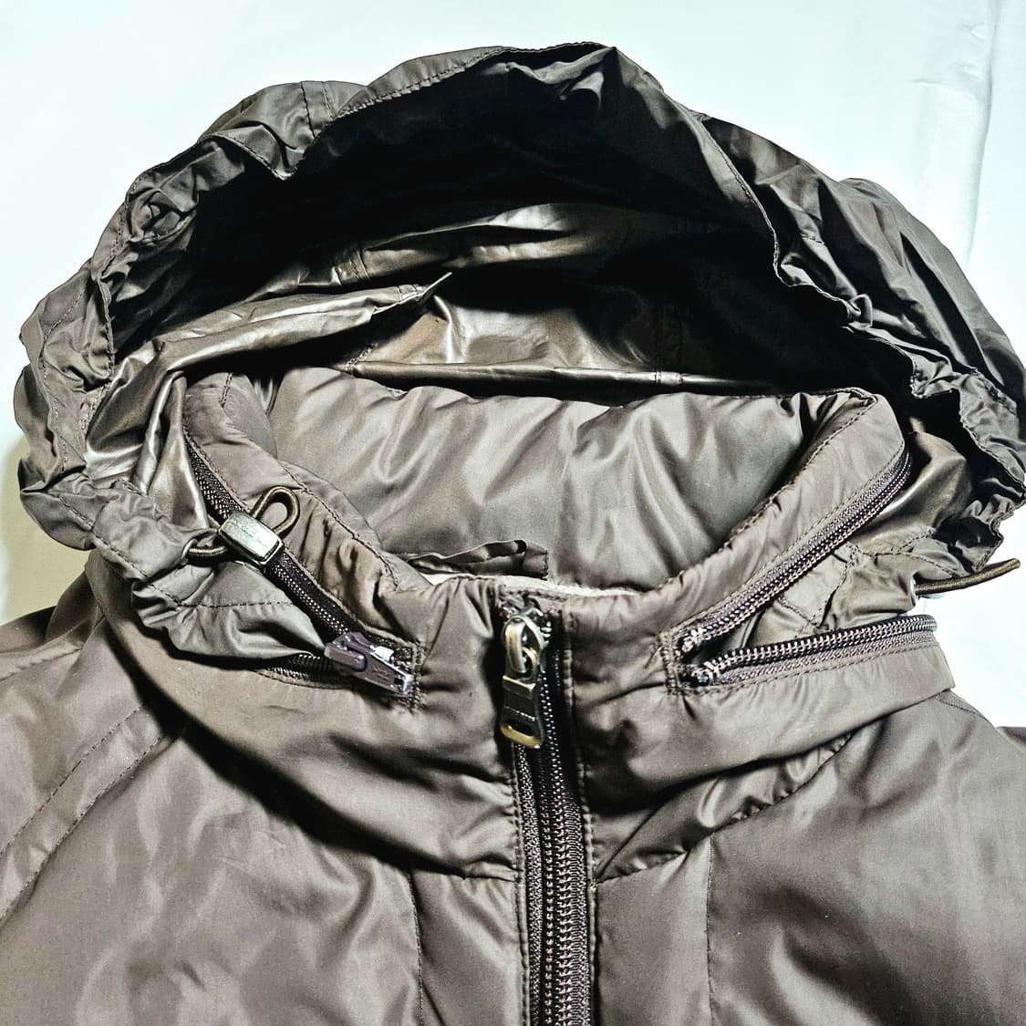 [50(XL)][휴고보스] 올드 리얼다운 COBO-N 숏 푸퍼 다크브라운 상품이미지4