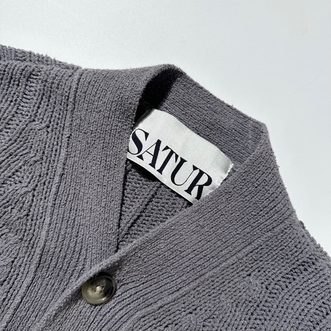 22fw 세터 파로 오버 사이즈 부클 가디건 상품이미지4