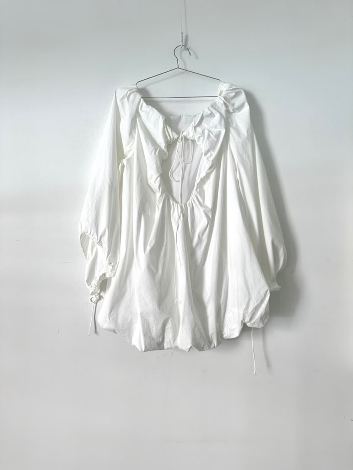 Off shoulder pumpkin ops & top / white 상품이미지6