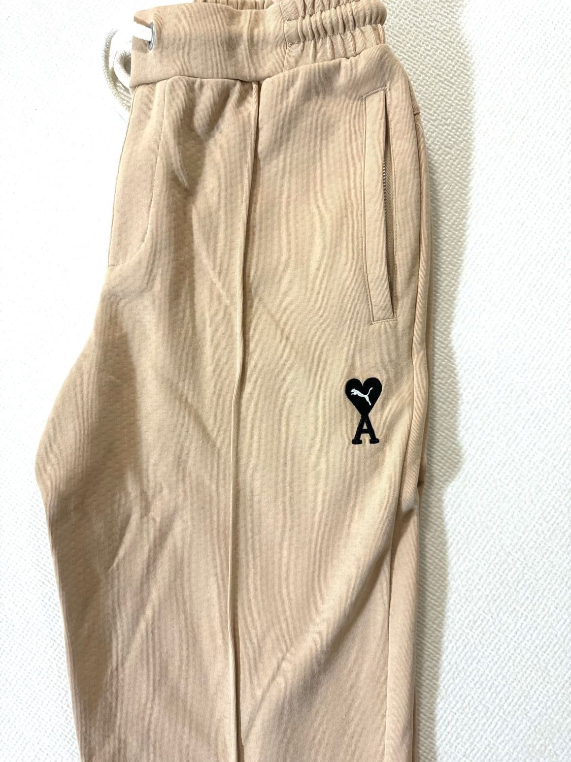 푸마 x ami  와이드 트레이닝 팬츠 상품이미지3