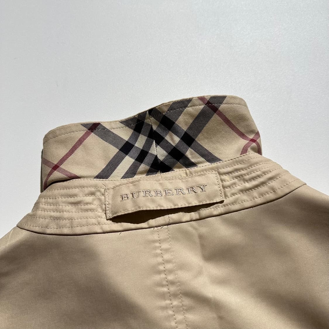 버버리 체크 배색 싱글 코트 상품이미지6