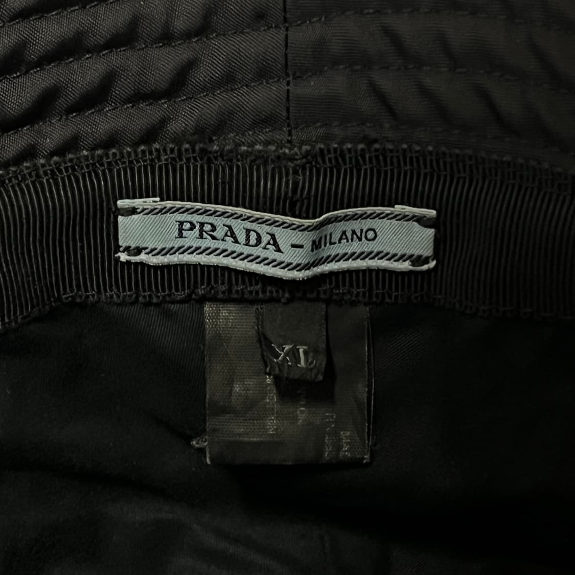 [급매][최저가!!!!]프라다 리나일론 버킷햇 블랙 XL 상품이미지7