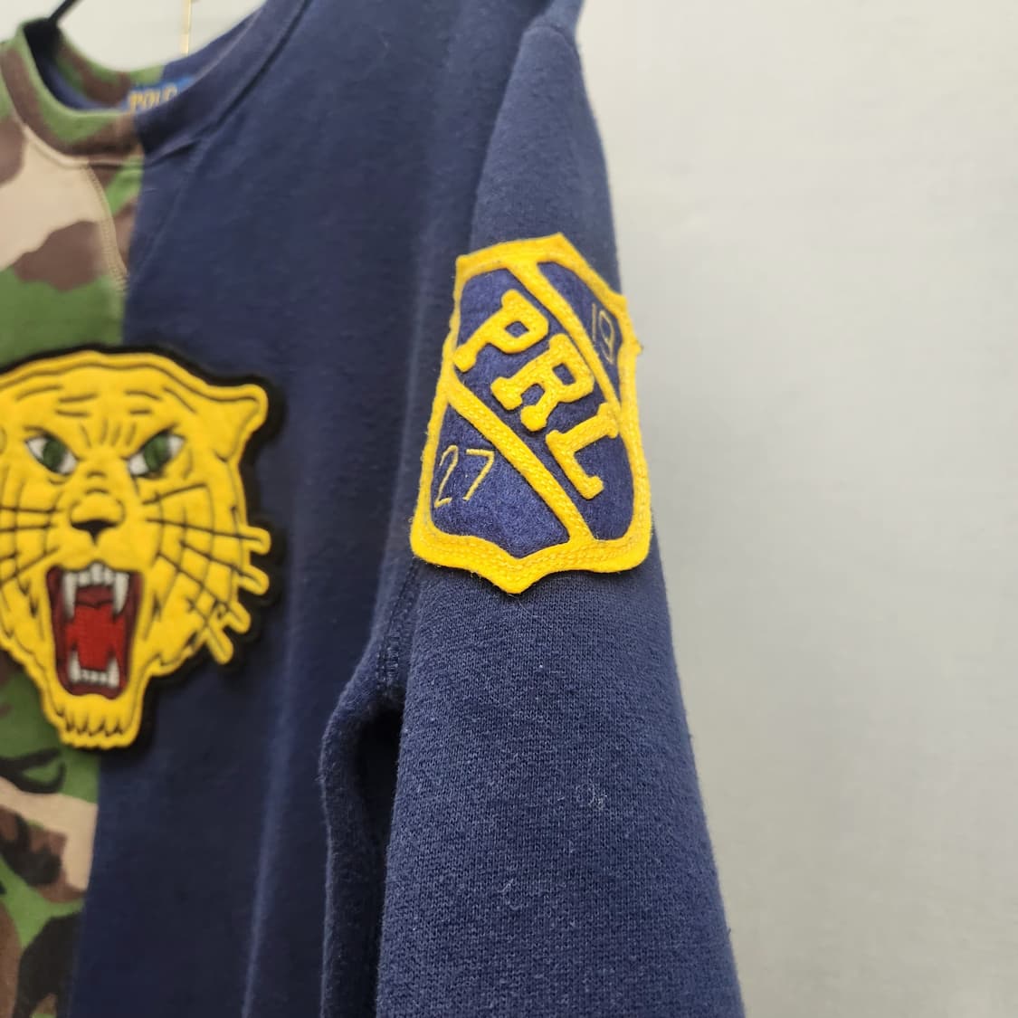 폴로랄프로렌 카모배색 타이거패치 맨투맨 M 상품이미지3