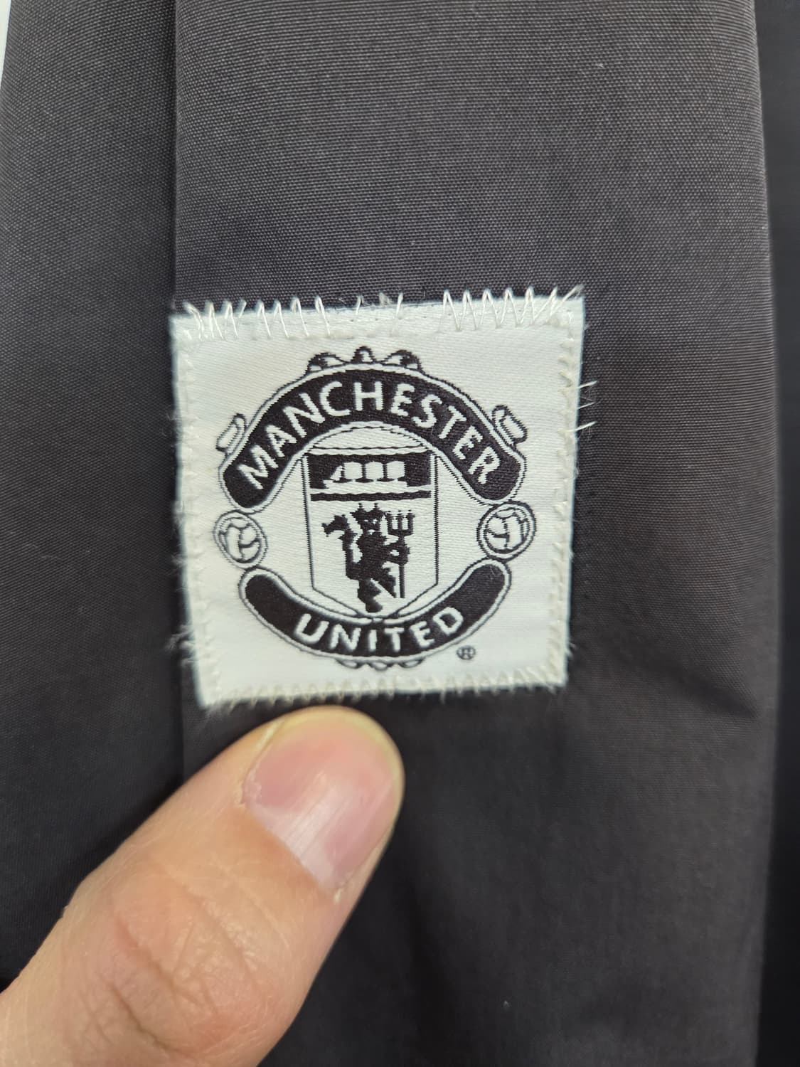 나이키 올드스쿨 맨체스터 유나이티드 방풍 집업자켓 105 상품이미지4