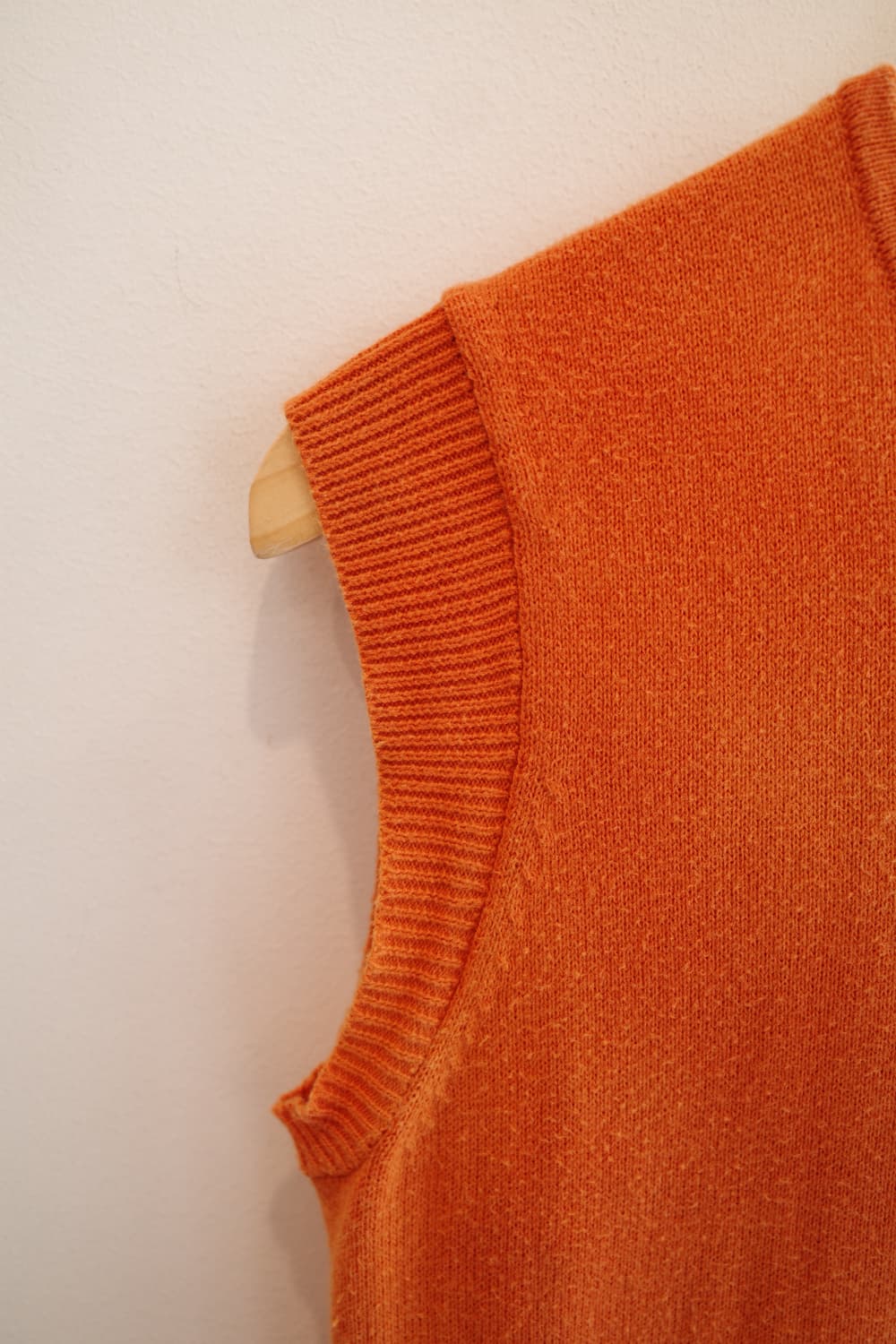 Margaret Howell 마가렛 호웰 슬리브리스 니트 상품이미지5