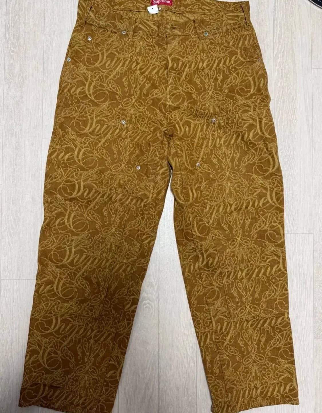 슈프림 스크립트 자카드 더블 니 데님 페인터 팬츠 브라운 - 22FW 상품이미지4