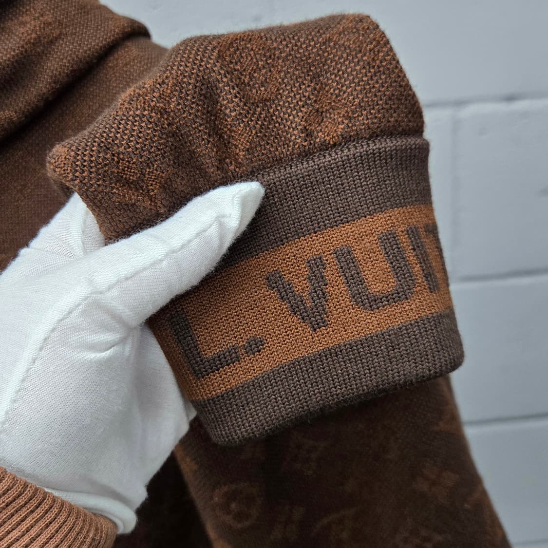 루이비통 LV 모노그램 니트 후드 M 상품이미지5