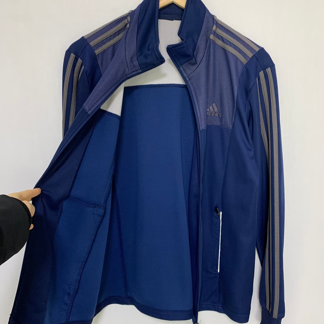 아디다스 네이비 배색 삼선 트레이닝 져지 집업 남성 100 상품이미지3
