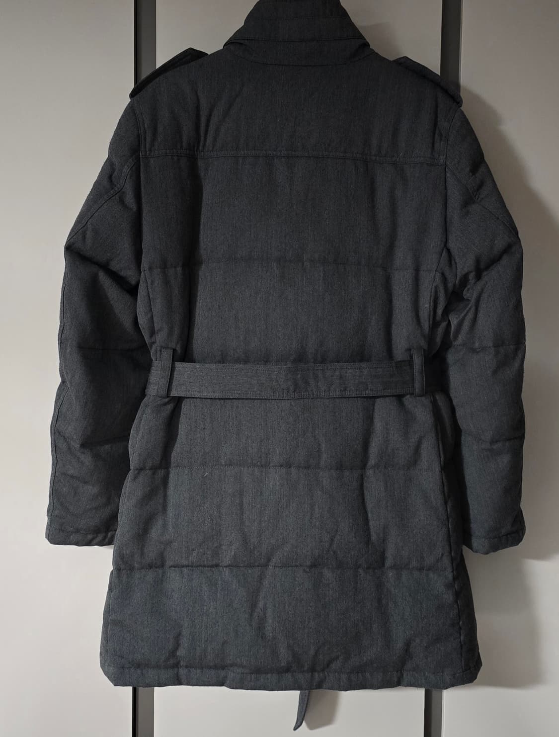 버버리 정품 블랙라벨 구스다운.  싸이즈 95 상품이미지2