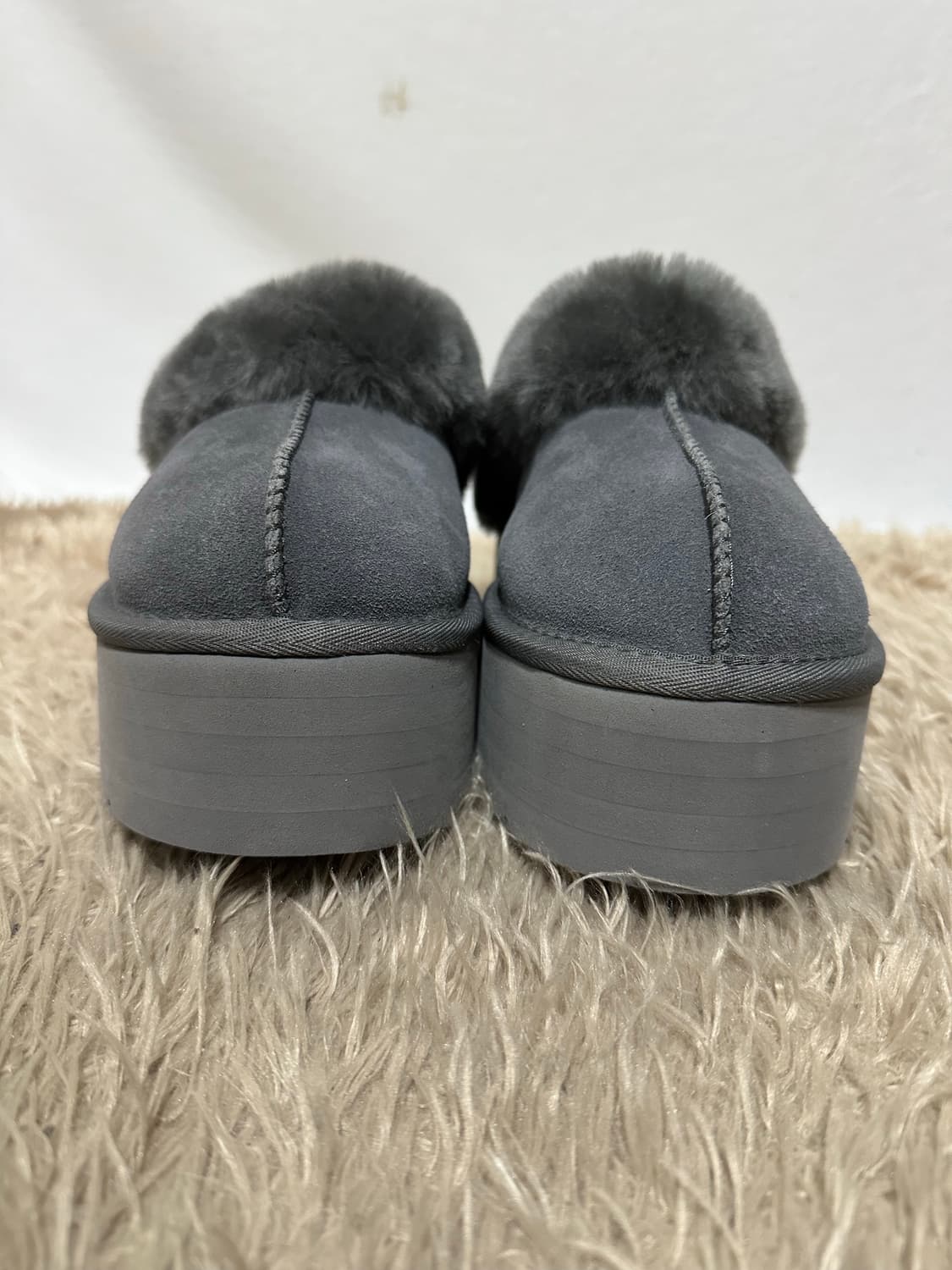 어그 UGG 펀게트 슬라이드 그레이 상품이미지4