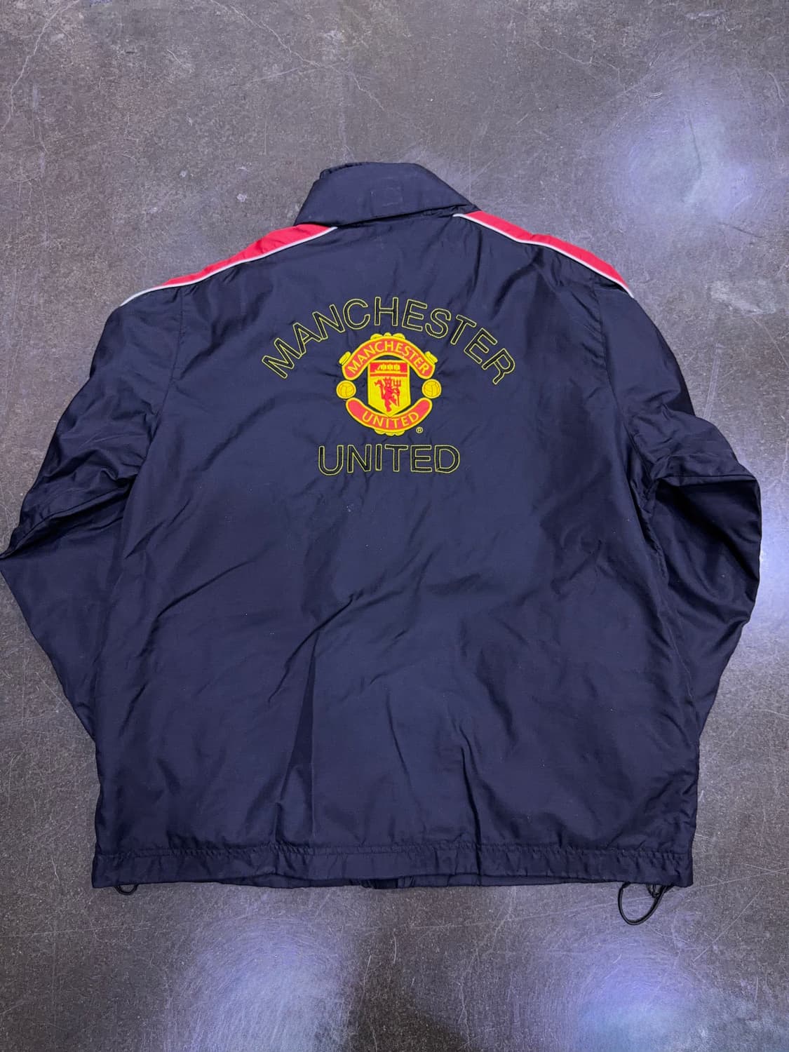 맨체스터 유나이티드 오피셜 윈드자켓 100 상품이미지2