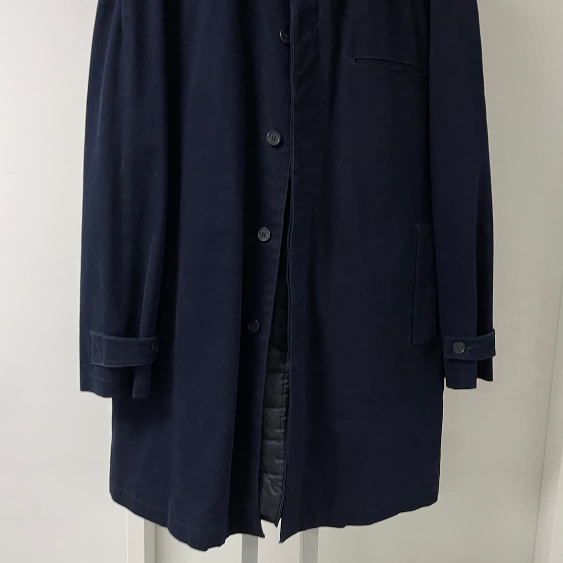 지방시 네이비 코트 52 상품이미지3