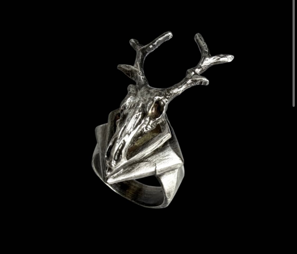 에모스탠스클럽 deer skull ring 상품이미지1