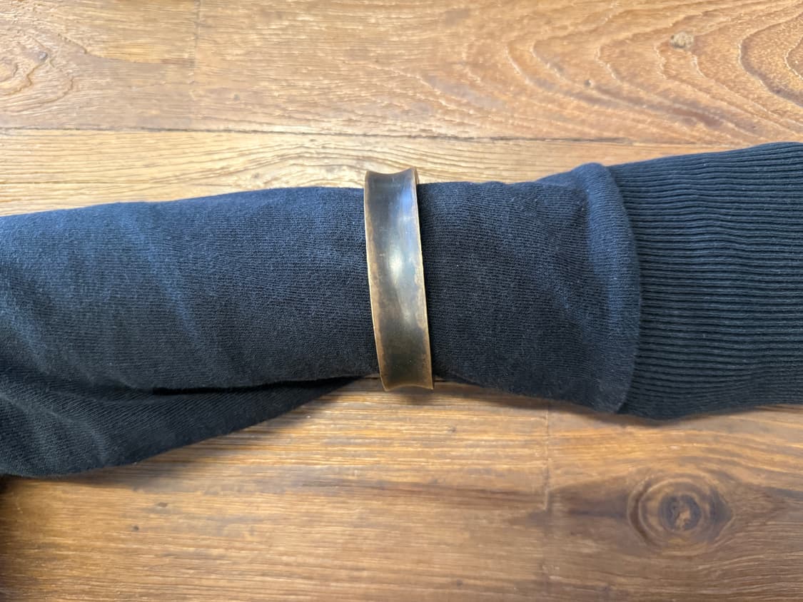 KLASICA Patina Brass Wide Cuff Bracelet 상품이미지2