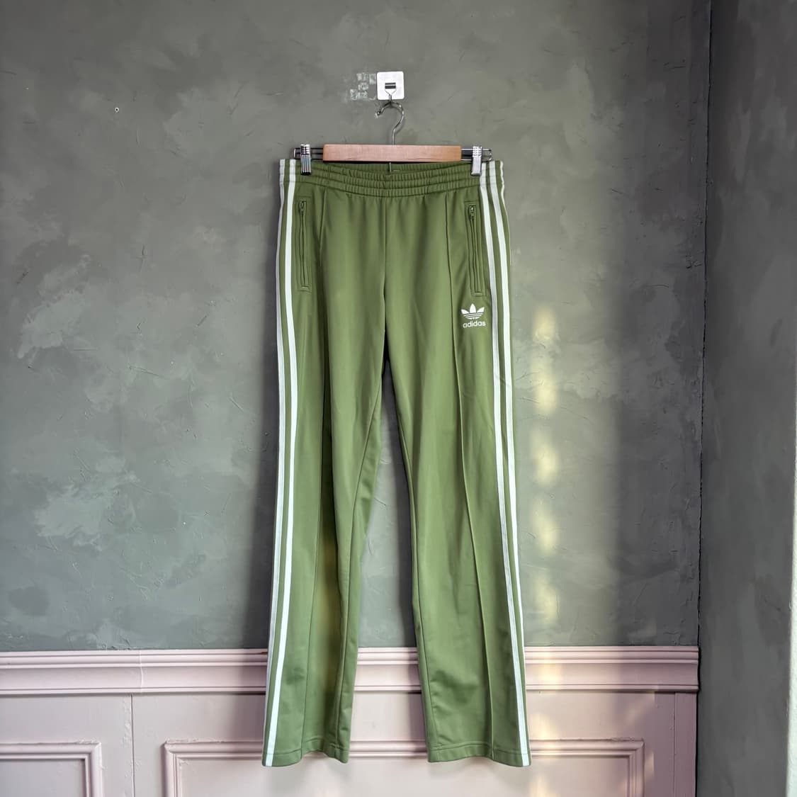 아디다스 파이어버드 백로고 져지 트랙탑 카키 올리브 말차 셋업 상품이미지5