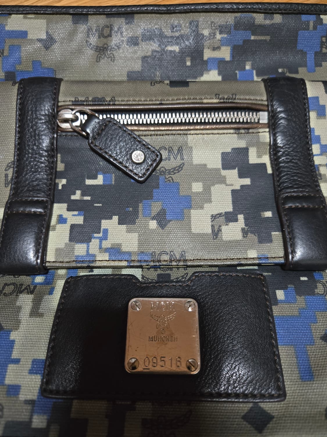 MCM 정품 카모 크로스백 상품이미지4