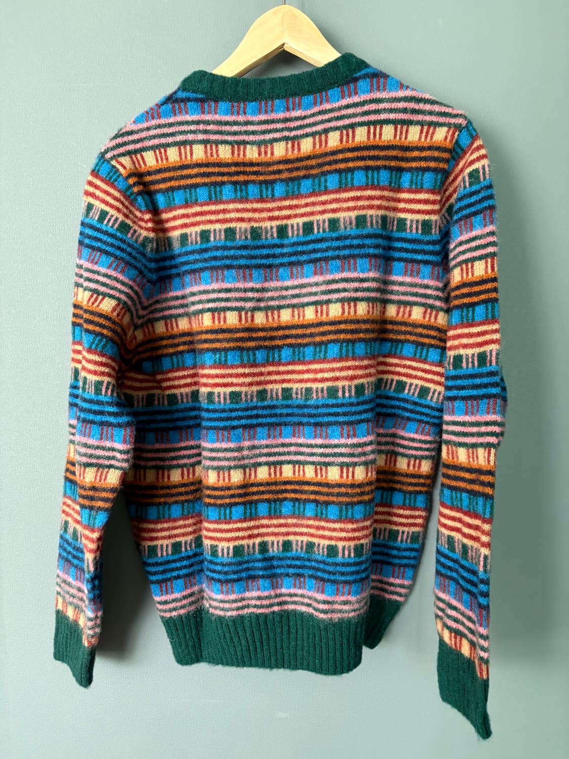 하울린 인조이 더 익스페리언스 니트 상품이미지5