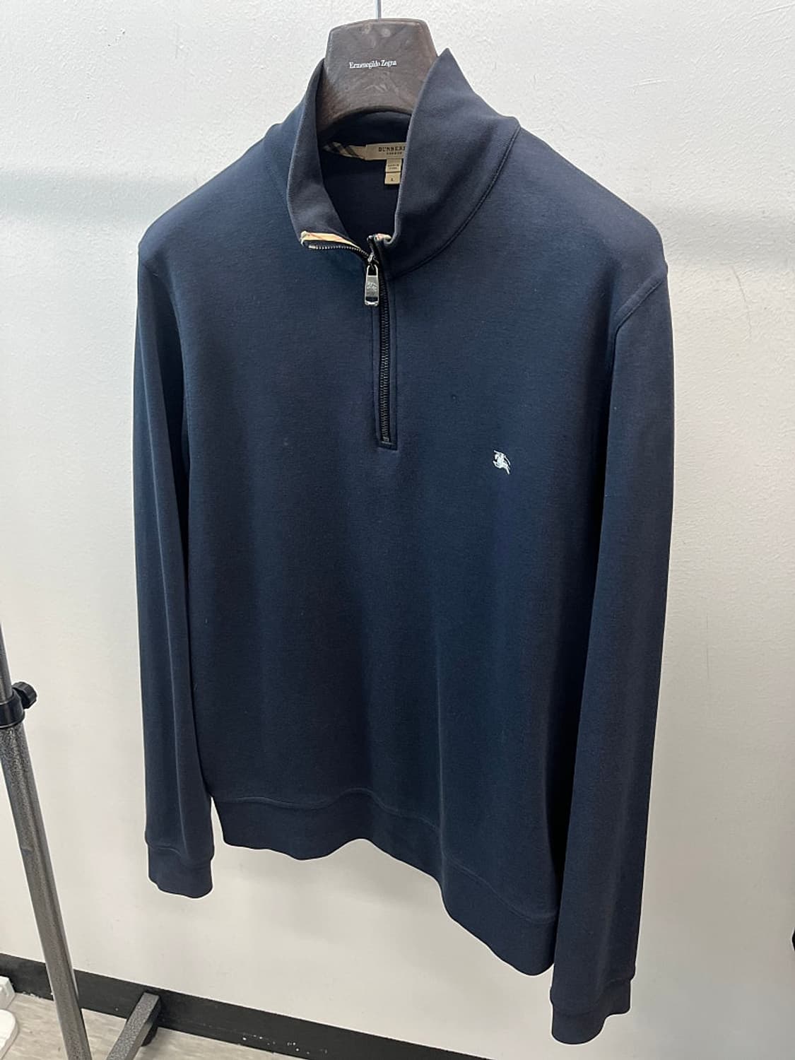 105) 버버리 코튼 풀오버 상품이미지1