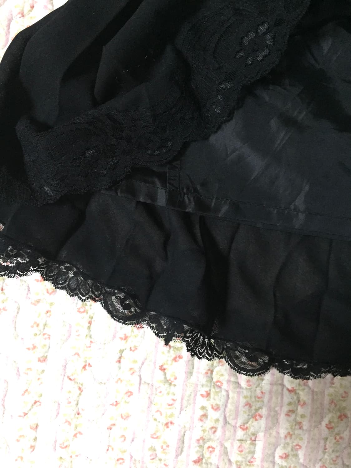 Vintage lace midi skirt 상품이미지3