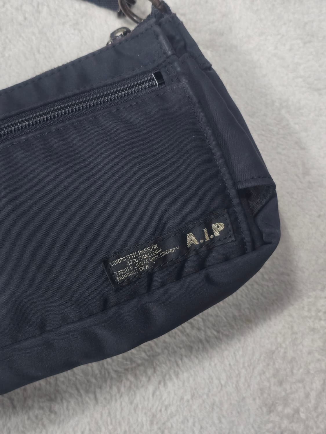 A.I.P 레더 콤비 크로스백 상품이미지2