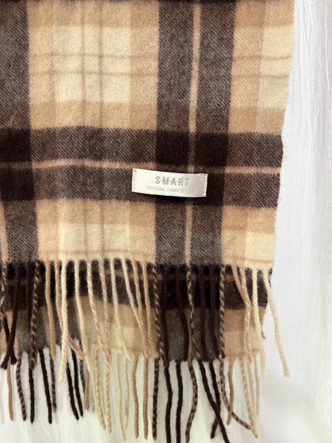 빈티지 클래식 브라운 체크 머플러 / 베이지 톤온톤 코디 추천 상품이미지2