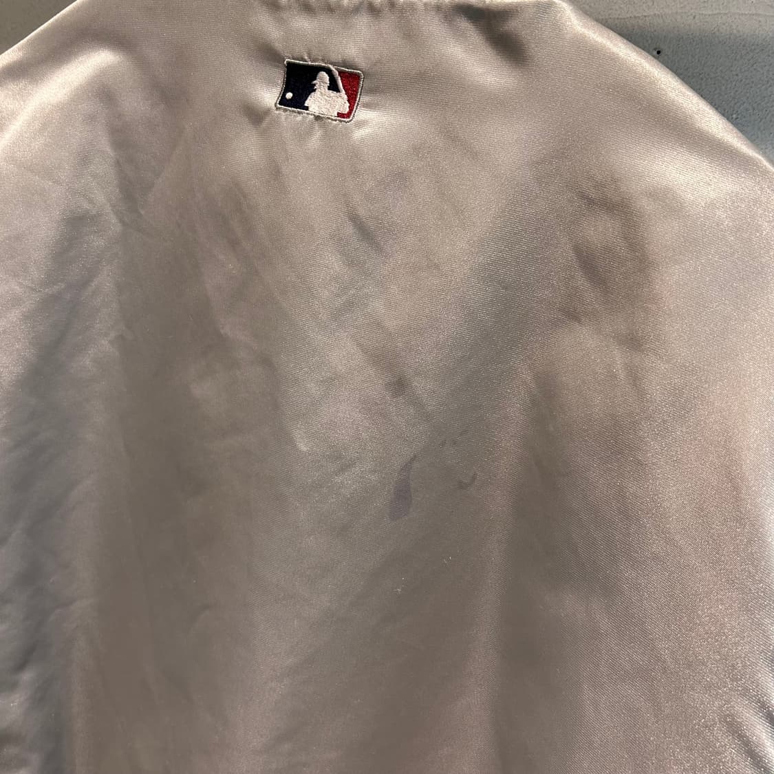 MLB New York Yankees Silver Jacket 상품이미지10