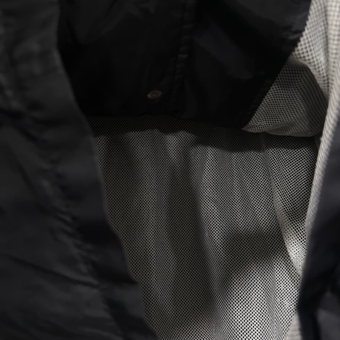 컨버스 자수로고 이너메쉬 카라 나일론 코치자켓 상품이미지4