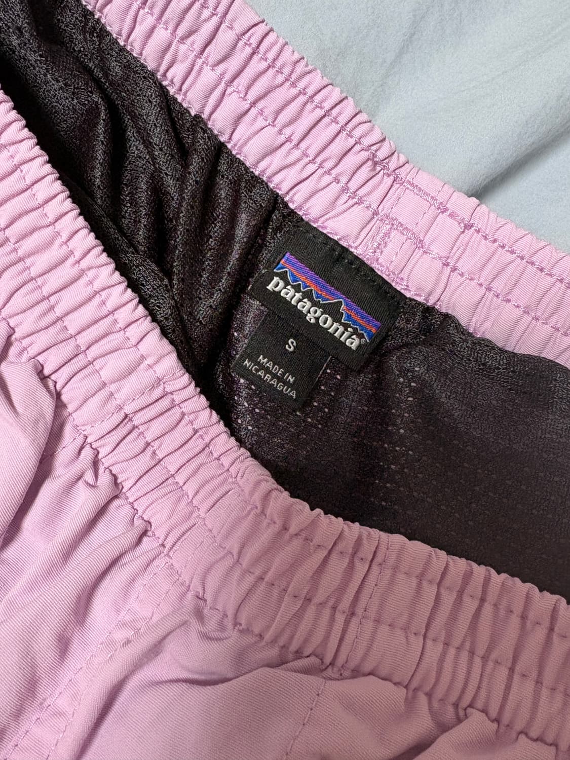 파타고니아 멘즈 배기스 쇼츠 5인치 S-드래곤 퍼플 상품이미지1