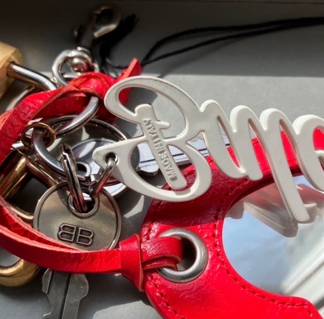 BALENCIAGA Bag Charm 상품이미지4