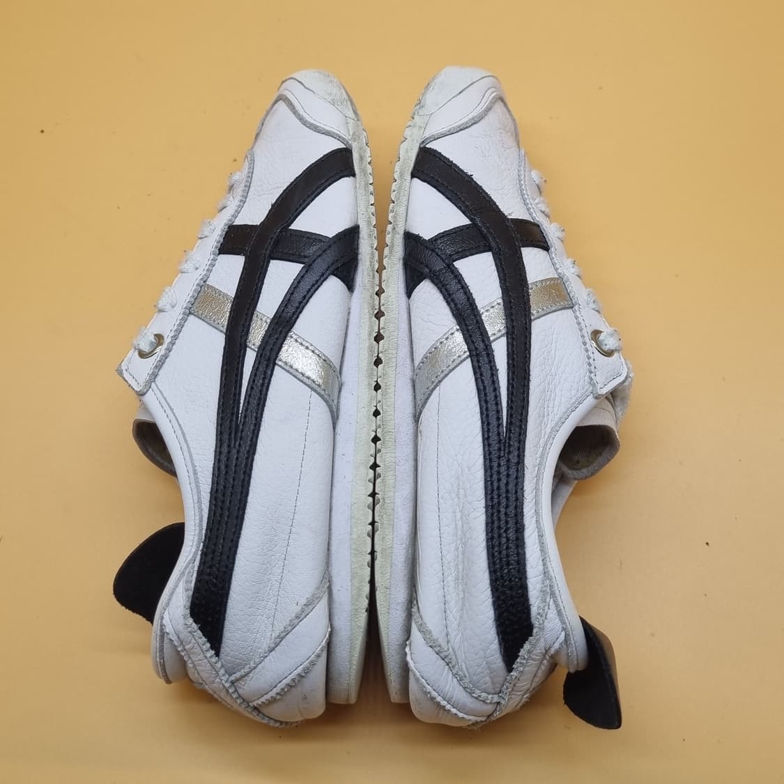 오니츠카타이거 멕시코66 스니커즈 225. 상품이미지4