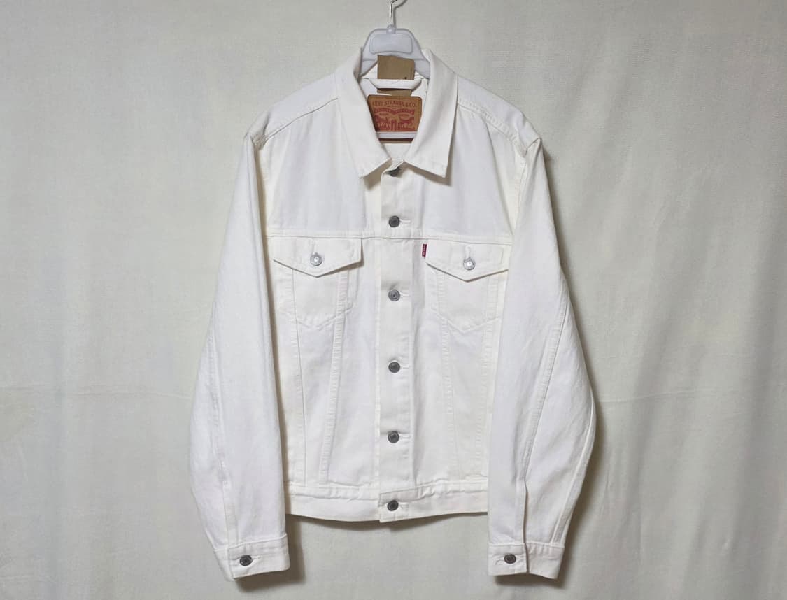 [S급] 리바이스 화이트 데님 자켓 (S사이즈) - 미사용 새상품 상품이미지2