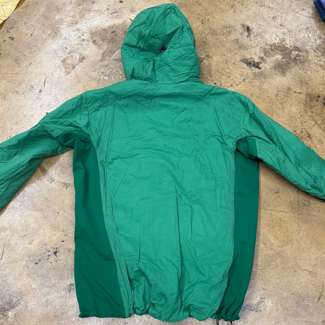 [정품/L] 아크테릭스 아톰LT 후디 L사이즈 정글 색상 b15 상품이미지4