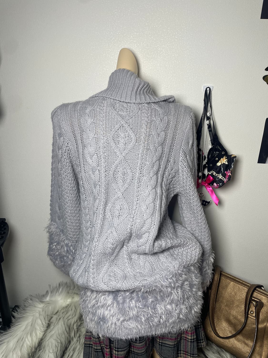 빈티지 시나모롤 퍼 니트 상품이미지4