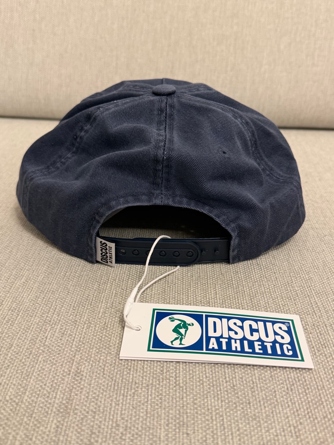 [새제품] 디스커스 애슬레틱 캡 모자 네이비 - 정가 45,000원 상품이미지3