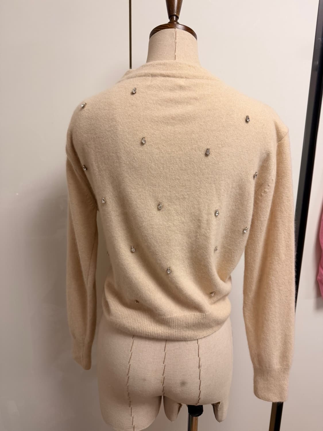 애프터홈파티 베이지 큐빅 포인트 가디건 봄가을가디건 상품이미지3