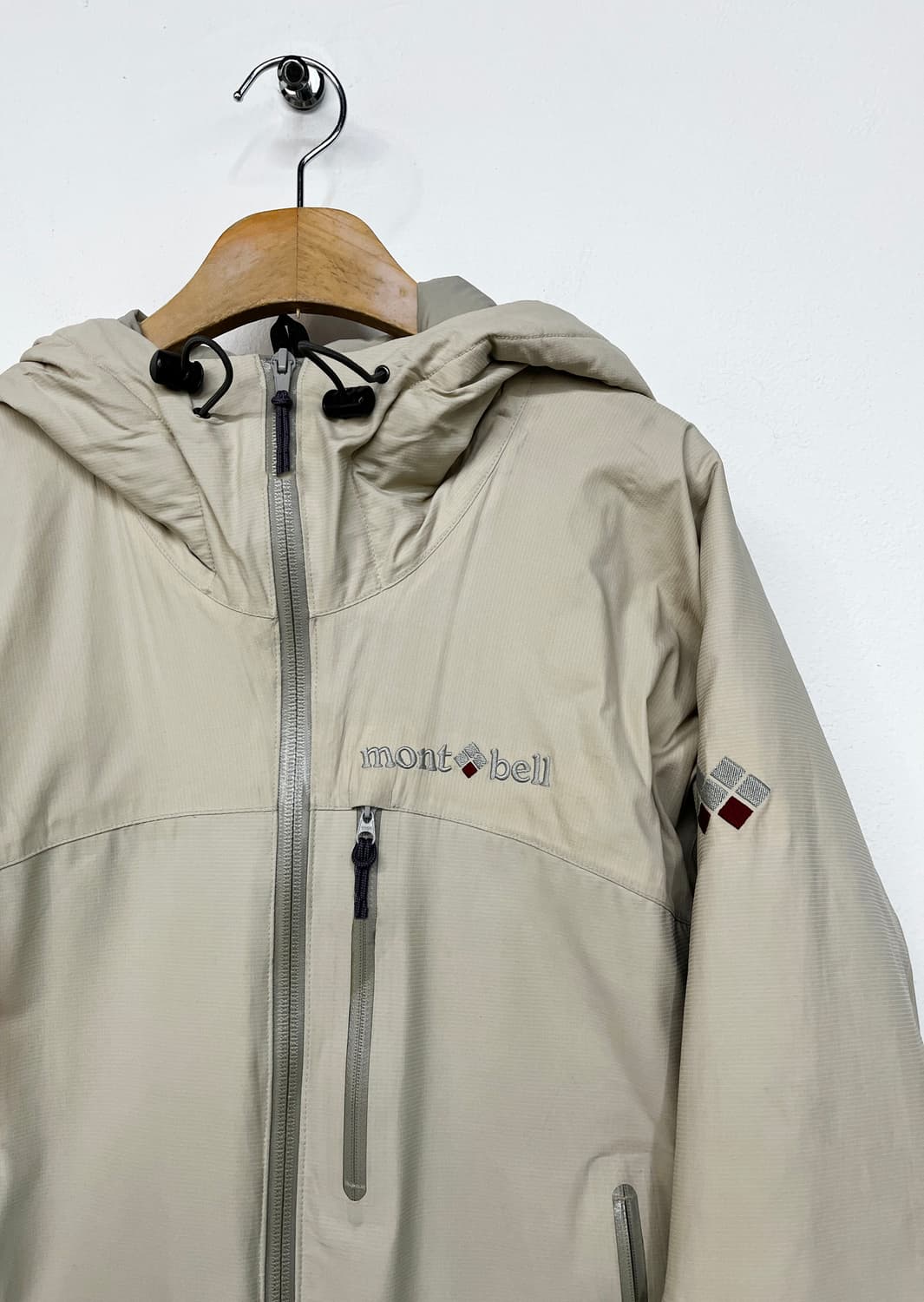 몽벨 바람막이 점퍼 상품이미지5