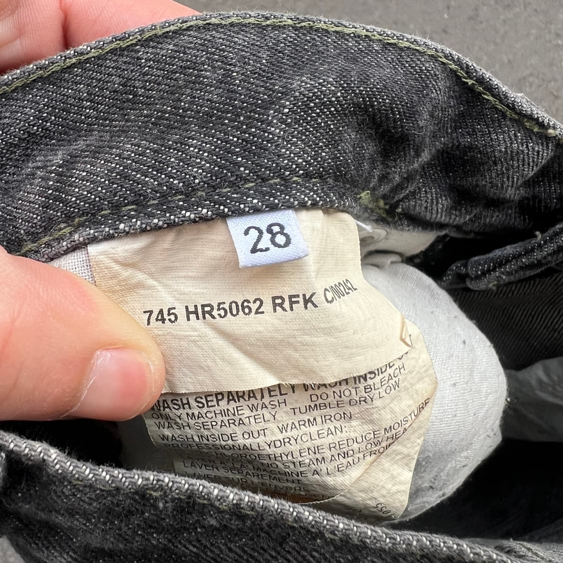 00‘s 헬무트랭 본인기 블랙 워시드 부츠컷 진 상품이미지9