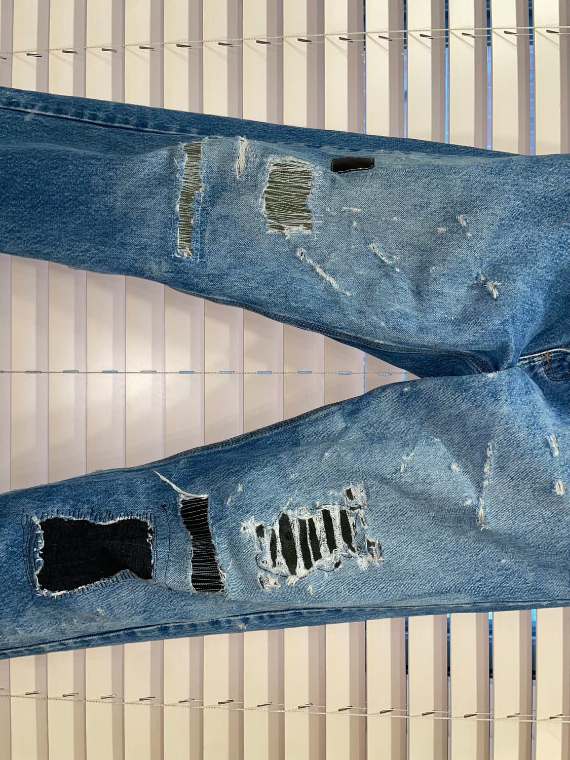 Gm Atelier-battleworn ripped denim 상품이미지2