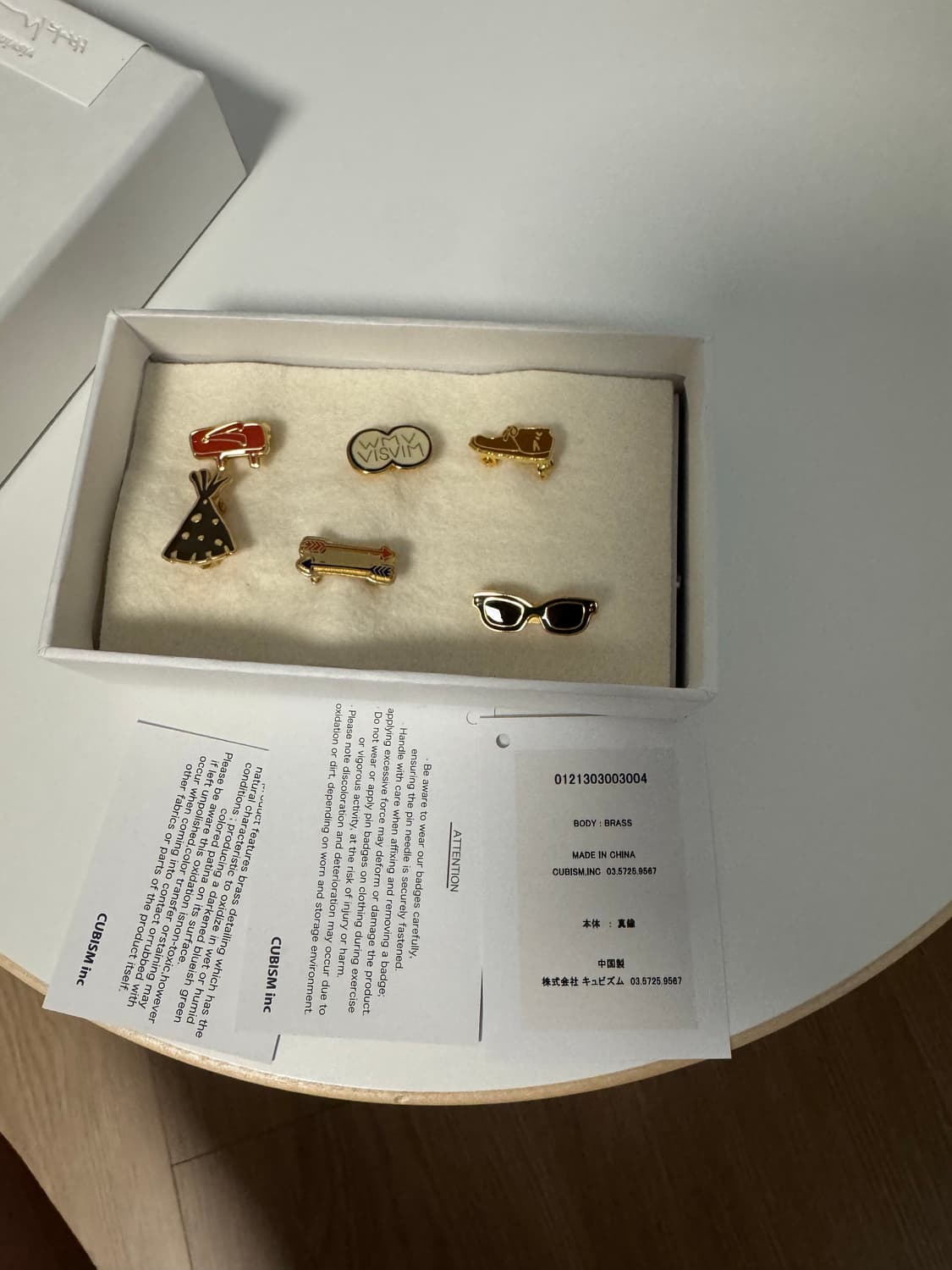 비즈빔 visvim label pin set 상품이미지2