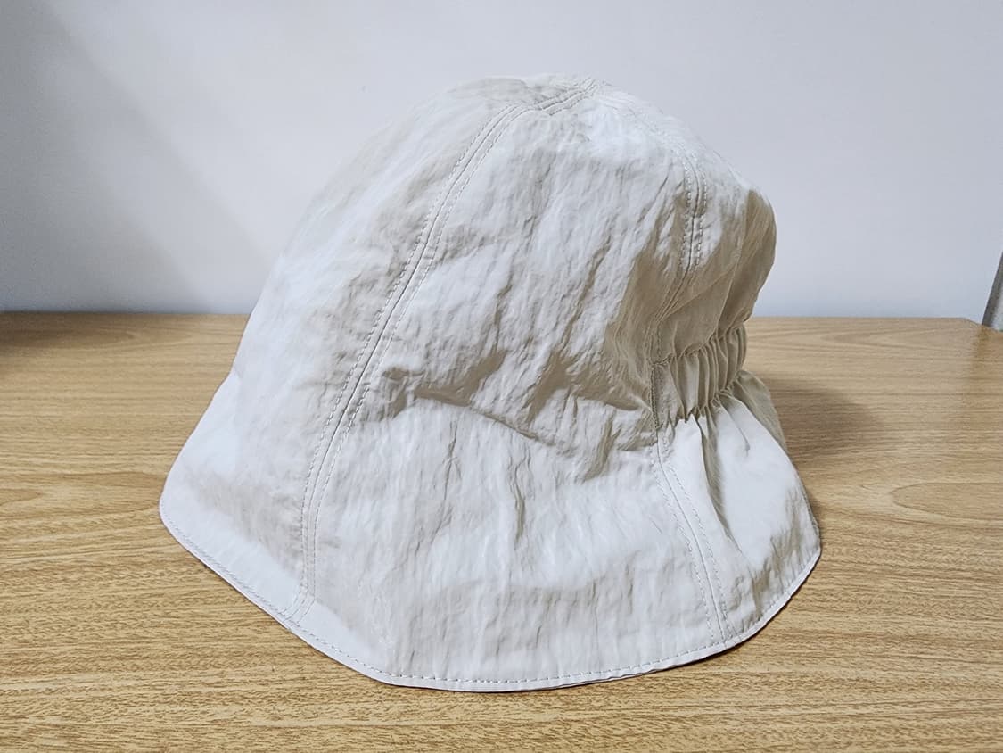 (M/L)여성 COS 루쉬드 버킷햇 상품이미지4