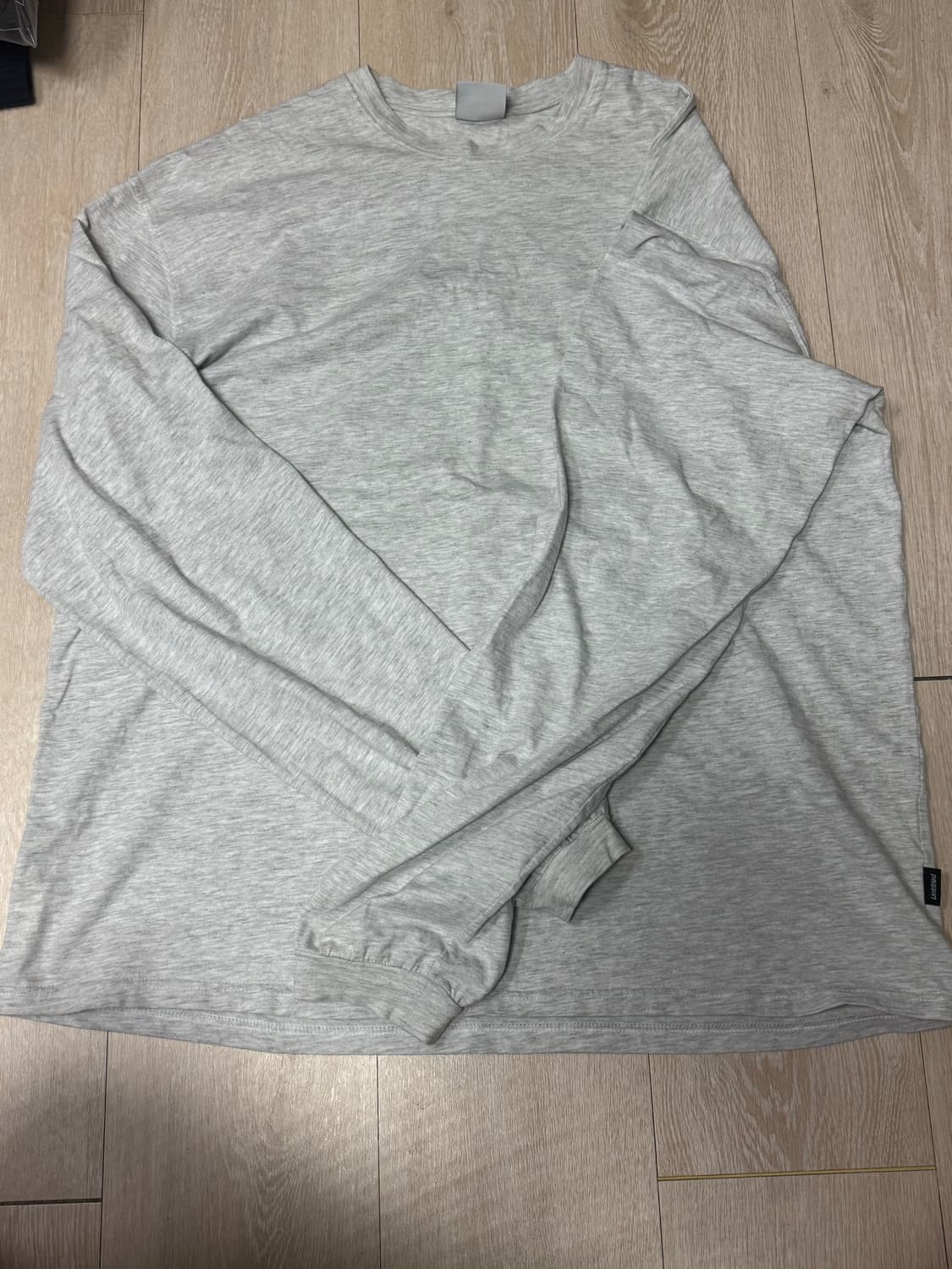 언타이틀드 아이딜 오버사이즈 롱슬리브 라이트 그레이 OS 상품이미지6