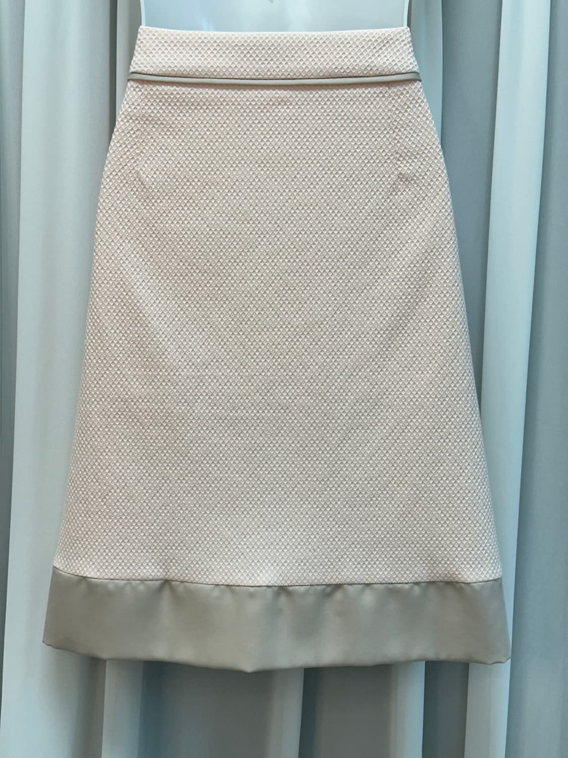 꾸레쥬 핑크 쟈가드 코튼 미디 스커트 상품이미지6