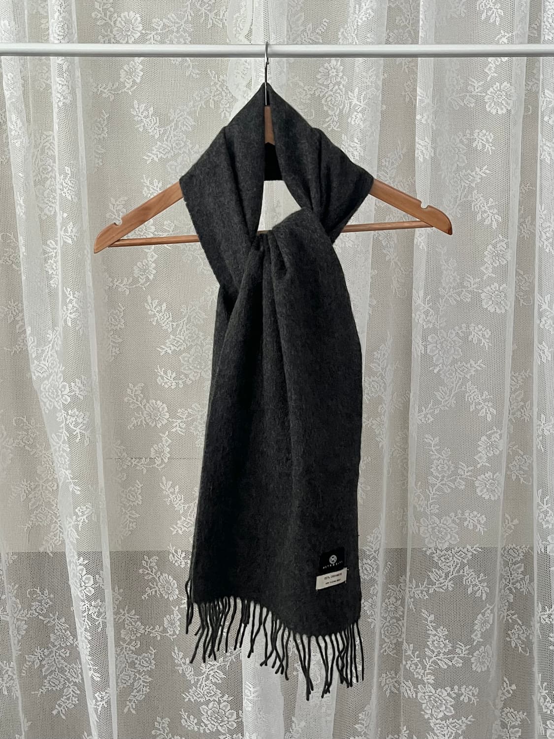 메트로시티 캐시미어 100 머플러 차콜 상품이미지1