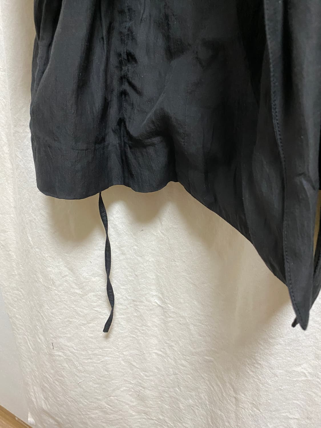 율리우스 드레이프 트렌치 코트 상품이미지3