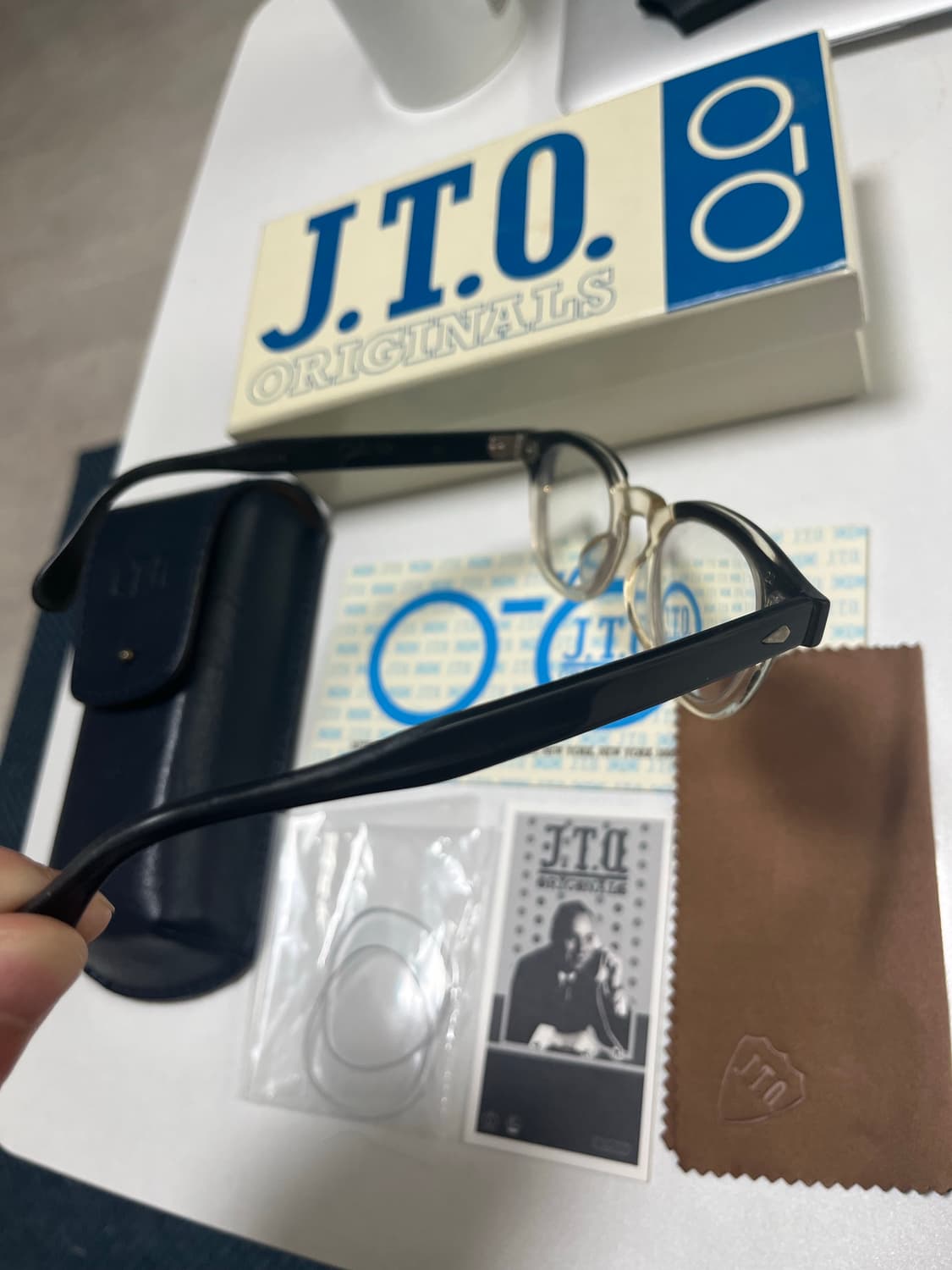 줄리어스타르트옵티컬 JTO 아넬 블랙우드 패치워크 42-22 상품이미지2