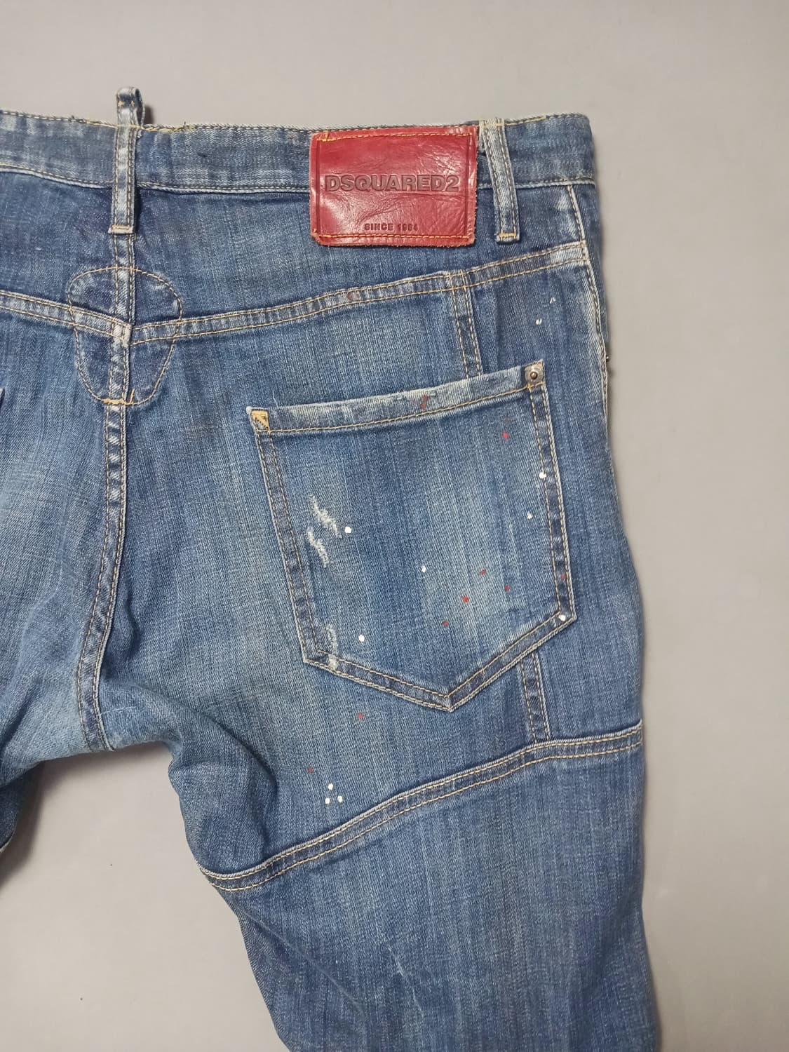 [54] 정품 디스퀘어드2 18FW 디스 타이디바이커진 청바지 상품이미지10