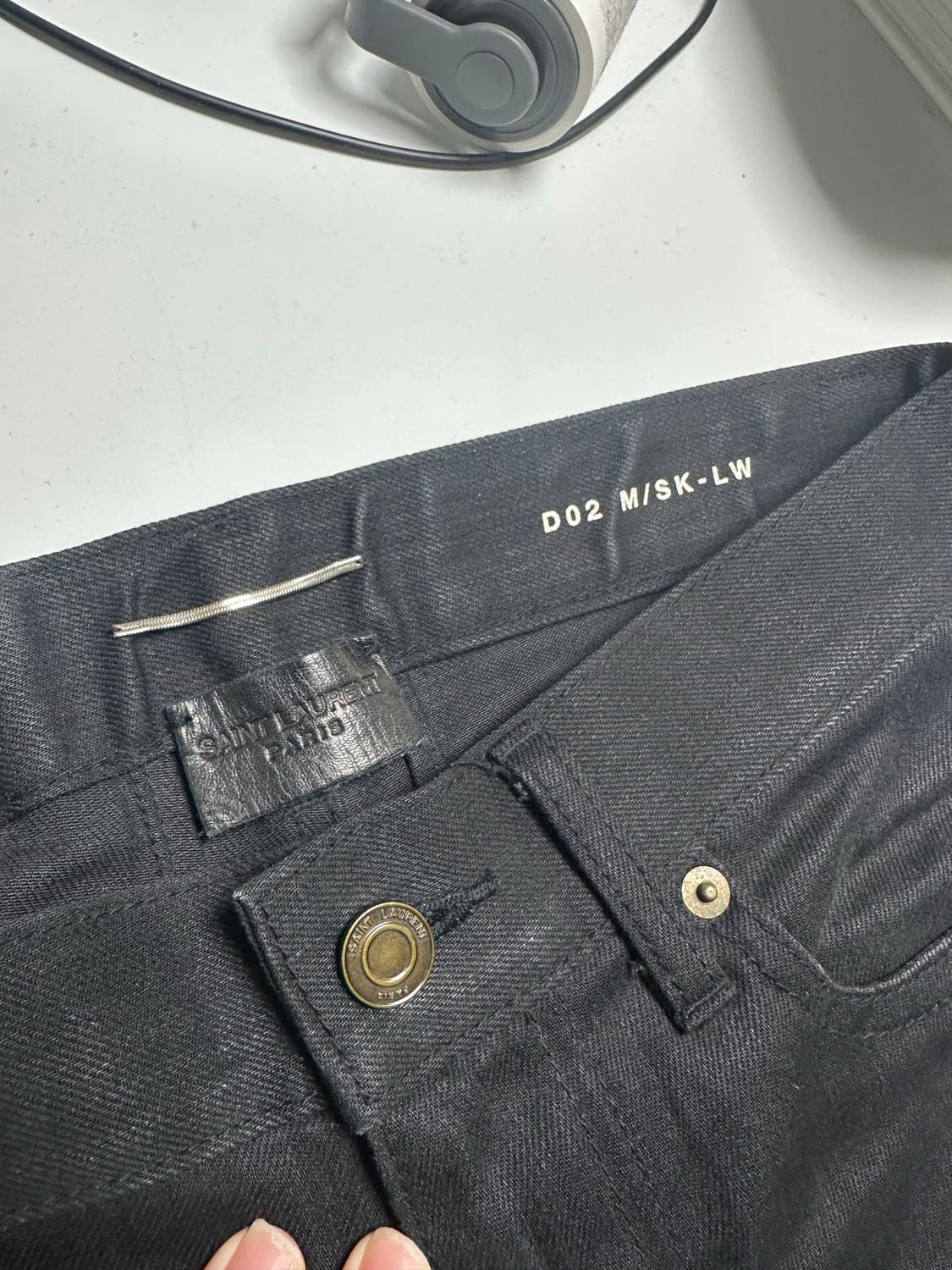 에디슬리먼 생로랑 디스진 28 상품이미지2