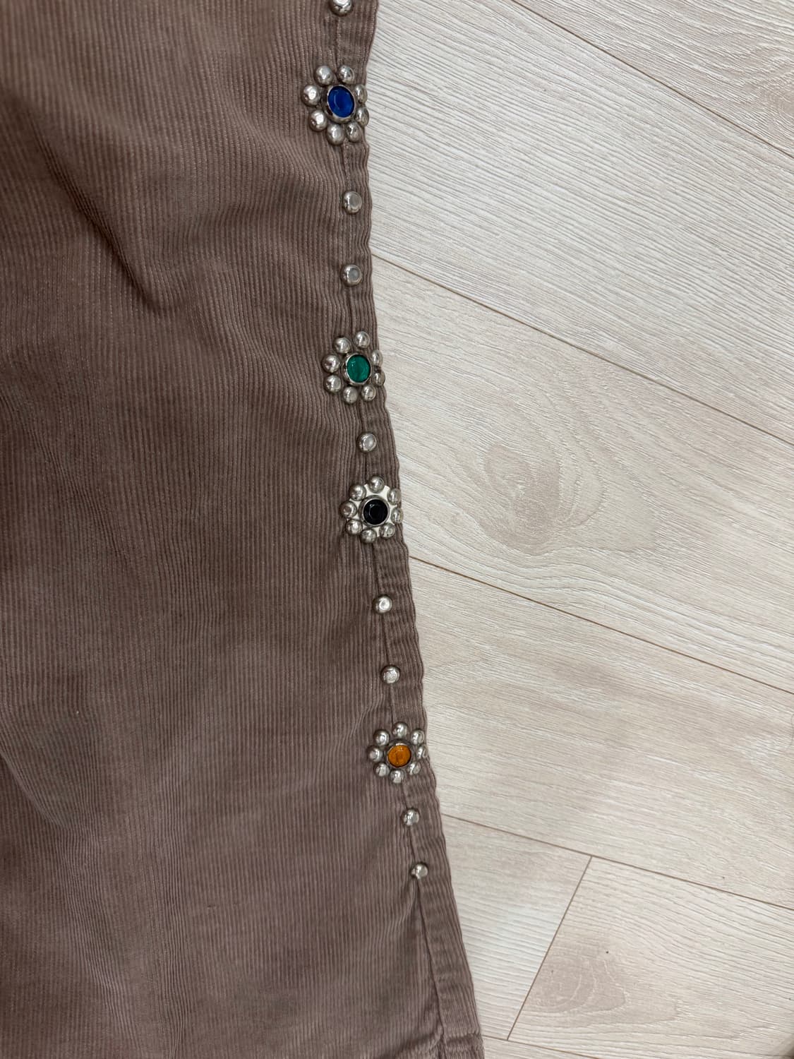 1) 캐피탈 코듀로이 잼스톤 플레어 팬츠 팝니다. 상품이미지6