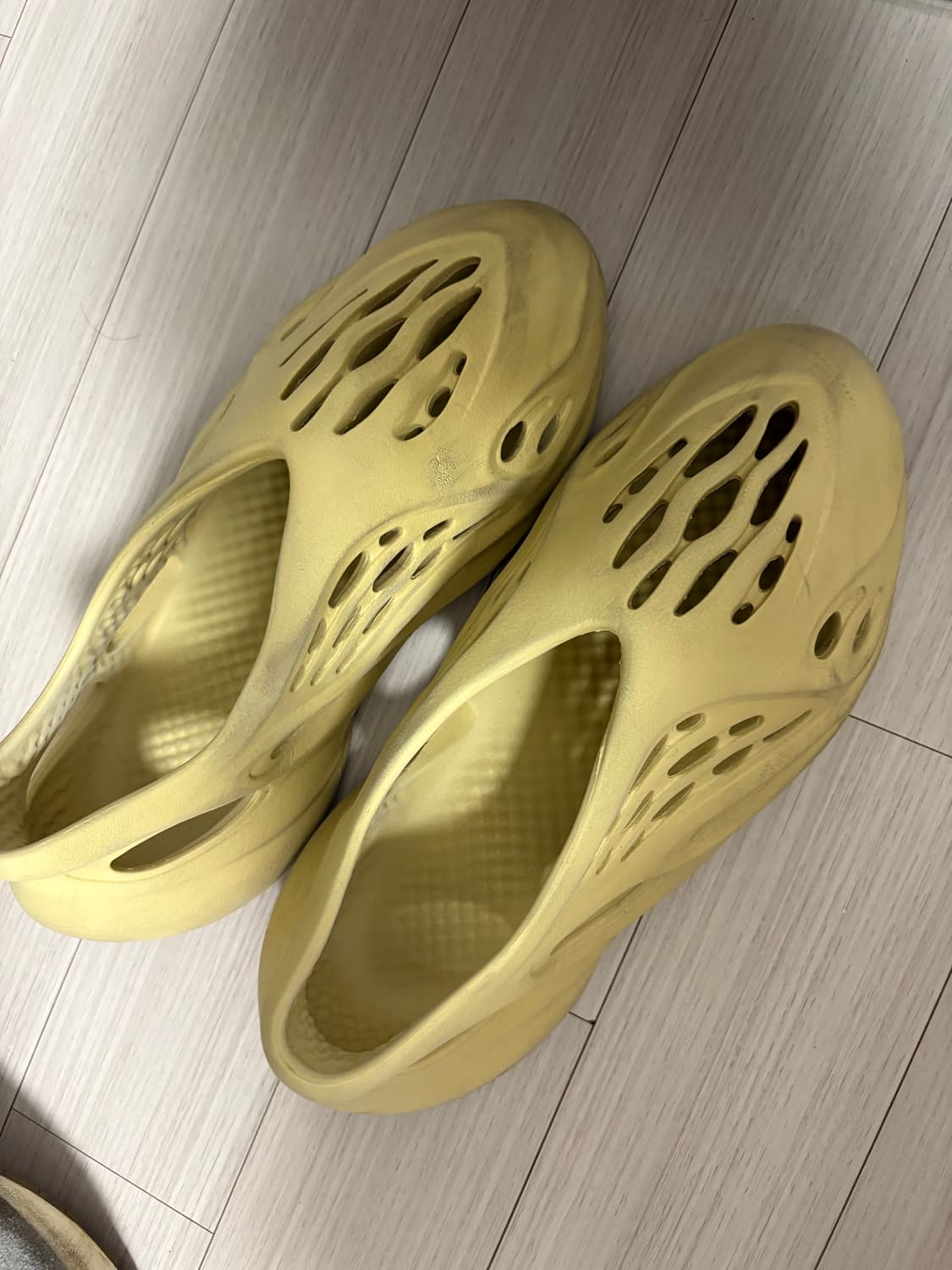 이지 폼 러너 상품이미지2
